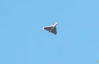 Một UAV của Nga mà Ukraine cho rằng đó là UAV Shahed-136 do Iran sản xuất trên bầu trời ở thủ đô Kiev (Ukraine) ngày 17-10-2022. Ảnh: REUTERS