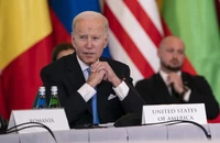 Tổng thống Mỹ Joe Biden tại cuộc gặp với các nhà lãnh đạo Nhóm Bucharest 9 tại thủ đô Warsaw (Ba Lan). Ảnh: AP