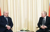 Tổng thống Nga Vladimir Putin (phải) và Tổng thống Belarus - ông Alexander Lukashenko. Ảnh: SPUTNIK