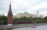 Quang cảnh Điện Kremlin (thủ đô Moscow, Nga) sáng 3-5 sau khi Nga cáo buộc Ukraine cố gắng tấn công Điện Kremlin bằng hai máy bay không người lái trong đêm. Ảnh: AP