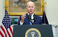 Tổng thống Mỹ Joe Biden phát biểu về trần nợ tại Nhà Trắng (thủ đô Washington D.C, Mỹ) ngày 17-5. Ảnh: REUTERS
