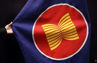 Cờ của Hiệp hội các quốc gia Đông Nam Á (ASEAN). Ảnh: REUTERS