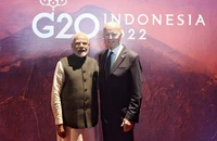 Tổng thống Mỹ Joe Biden (phải) và Thủ tướng Ấn Độ Narendra Modi tại Hội nghị thượng đỉnh G20 ở Indonesia vào tháng 11-2022. Ảnh: THE EURASIAN TIMES
