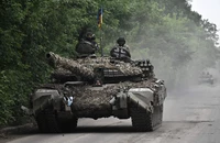 Binh sĩ Ukraine ở tỉnh Donetsk (Ukraine) ngày 28-6. Ảnh: AFP