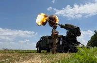 Binh sĩ Ukraine tại TP Bakhmut, tỉnh Donestk (Ukraine) ngày 7-7. Ảnh: CNN