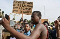 Niger: Phe đảo chính sẵn sàng đàm phán, ECOWAS khả năng họp bàn can thiệp quân sự