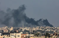 Xung đột Israel-Hamas 16-12: Israel giết nhầm 3 con tin Israel ở Gaza; Houthi lại tấn công tàu hàng qua Biển Đỏ