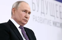 Ông Putin gọi quân đội Ukraine là tổ chức khủng bố