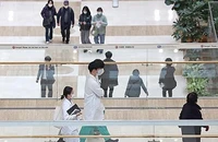 Hàn Quốc: Thông báo đình chỉ hành nghề 5.000 bác sĩ đình công