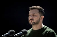 Ông Zelensky hành động sau nghi ngờ Nga cài đặc vụ ám sát mình