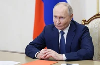 Ông Putin: Thay bộ trưởng quốc phòng để cân bằng ‘súng’ và ‘bơ’