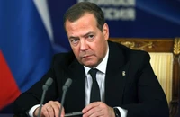 Ông Medvedev nói tổng thống Pháp và thủ tướng Đức nên 'nghỉ hưu'