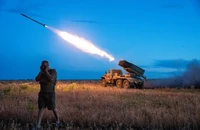 Chiến sự Nga - Ukraine 1-7: Quân Nga dùng đường hầm chiếm thành trì lớn của Ukraine ở Donetsk 