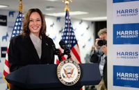 Cơ hội, thách thức của bà Harris khi đấu với ông Trump