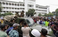 Bangladesh: Loạt quan chức cấp cao từ chức