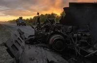 Ác liệt chiến sự Nga-Ukraine, đường đàm phán thêm chông gai