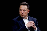 Điện Kremlin lên tiếng thông tin ông Putin thường xuyên liên lạc với tỉ phú Musk 