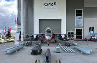 Biết gì về dòng máy bay Yak-130?