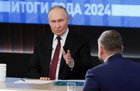 Ông Putin họp báo cuối năm, thách phương Tây ‘đấu tay đôi’ với tên lửa siêu thanh Oreshnik 