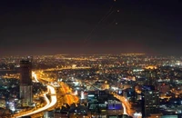 Israel không chặn được tên lửa từ Yemen phóng sang Tel Aviv,14 người bị thương
