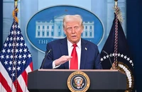 Ông Trump họp báo vụ máy bay va trực thăng rồi rơi xuống sông, chỉ trích các ông Biden và Obama