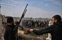 Bùng phát giao tranh phe phái: Giải pháp nào cho Syria?