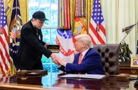 Tỉ phú Musk đã gọi ông Trump trước khi bày tỏ hối tiếc vì ‘quá lời'?
