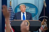 Ông Trump: Sẵn sàng cân nhắc ném bom Iran lần nữa