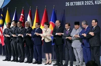 Tân thủ tướng Nhật cam kết hỗ trợ an ninh cho các nước ASEAN