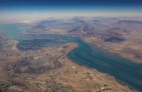 Giá dầu giảm nhẹ giữa lúc ông Trump gây áp lực đồng minh về eo biển Hormuz