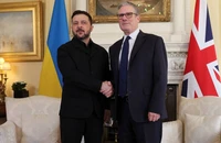 Thủ tướng Anh tiếp ông Zelensky, khẳng định Ukraine vẫn là trọng tâm bất kể chiến sự Trung Đông