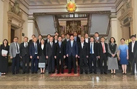 TP.HCM mong muốn hợp tác với Lào về nông nghiệp xanh