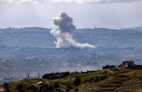 Chiến sự Trung Đông ngày 60: Israel cảnh báo Hezbollah ‘đang đùa với lửa’; Mỹ và Iran không xa cách như vẻ ngoài?