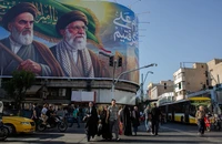 Bahrain cáo buộc Iran tấn công, nhiều nước lên tiếng; Thêm tàu bị trúng đạn tại eo biển Hormuz