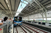 TP.HCM bàn cách làm 220 km đường sắt đô thị
