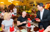 Nới visa để hút khách du lịch thị trường chi tiêu cao