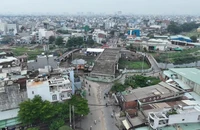 Cầu Tân Kỳ Tân Quý và đường nối Trần Quốc Hoàn - Cộng Hòa lùi ngày về đích