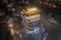 Hà Nội tính phá bỏ toà nhà 'hàm cá mập' để mở rộng không gian hồ Hoàn Kiếm
