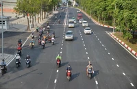 Chính thức thông xe đường Nguyễn Hữu Cảnh