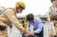Cần quy định rõ lúc nào thì CSGT được phép truy đuổi người vi phạm 