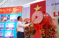 Lãnh đạo Ban Tuyên giáo Trung ương dự khai giảng năm học mới tại Tiền Giang và Bến Tre