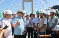 Bộ trưởng Bộ Xây dựng: Cầu Rạch Miễu 2 là thành công lớn của ngành cầu đường