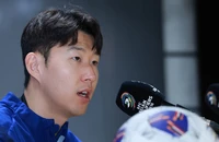 Diễn tiến vụ tiền đạo Son Heung-min có con rơi 