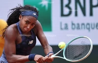 Tiếp lời Ons Jabeur, tay vợt Mỹ Coco Gauff khiến Roland Garros đau đầu