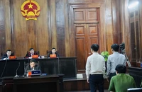 Vụ cháy chung cư Carina: Trưởng ban quản lý chung cư cúi đầu xin lỗi bị hại