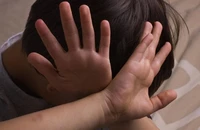 Truy tố 'bảo mẫu' bạo hành bé gái 17 tháng tuổi ở TP.HCM tử vong