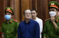Cựu giám đốc BV TP Thủ Đức Nguyễn Minh Quân bị đề nghị 12-13 năm tù 