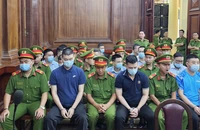 Xét xử vụ cán bộ thuế nhận hối lộ, bảo kê cho đường dây mua bán trái phép hóa đơn