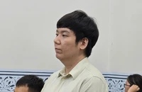 1 người Hàn Quốc trộm tiền của bạn để trả nợ và đánh bạc