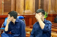 Những gói bưu phẩm khiến shipper lãnh án chung thân 